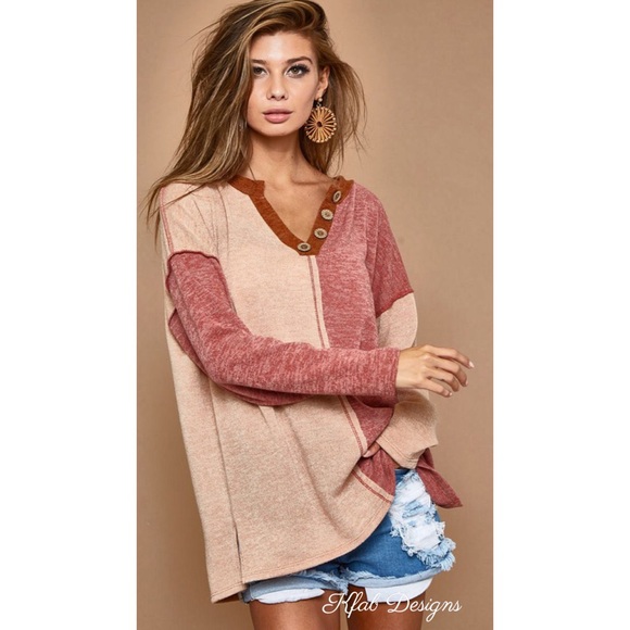 ❤️LAST 1! IN STOCK Color Block Button Detail Mir Sweater Top! - Picture 6 of 9